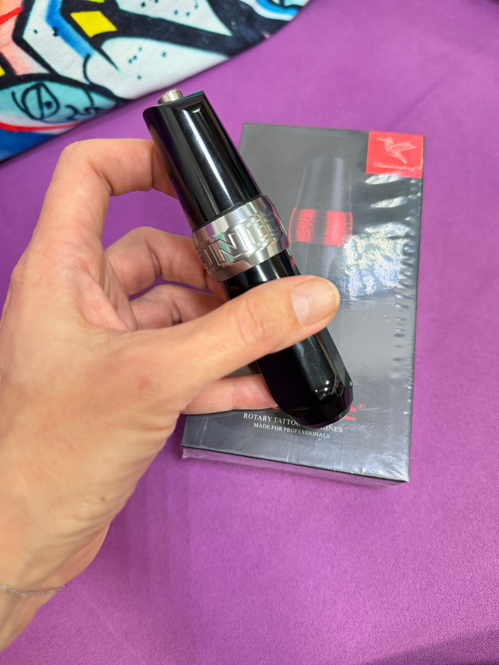 Hummingbird Bronc V7 Pen