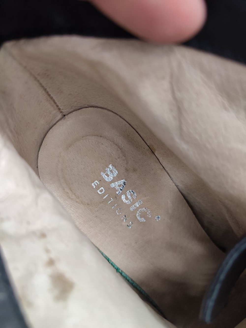 Ботинки Basic Editions  кожаные 38 размер