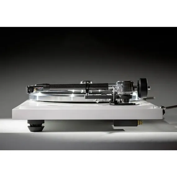 EAT B-Sharp B-note Ortofon 2M Blue Piano White