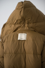 Пуховик с капюшоном YARMIN