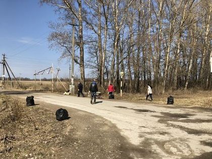 В «Романовском Парке» прошел субботник