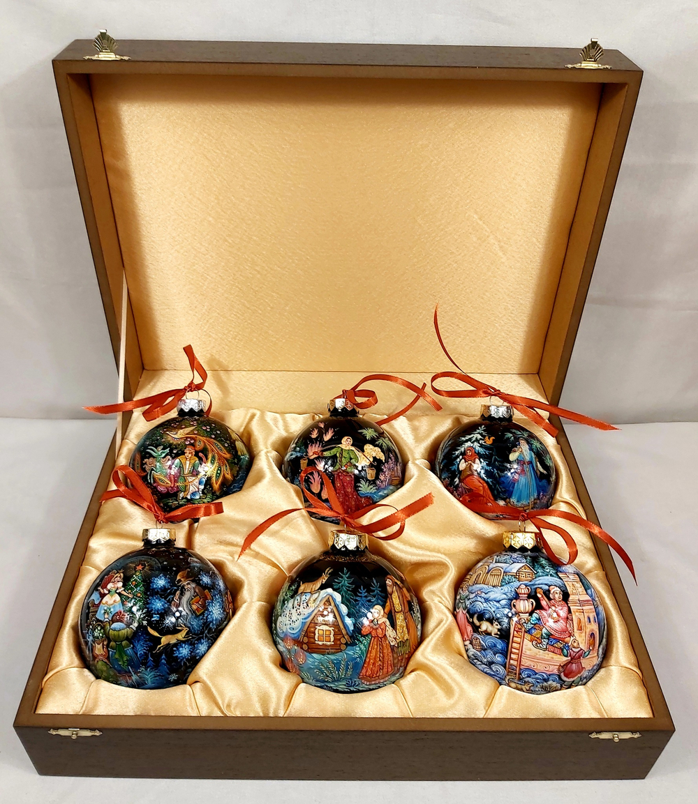 Сувенирный набор из 6-ти новогодних шаров с ручной росписью Палех