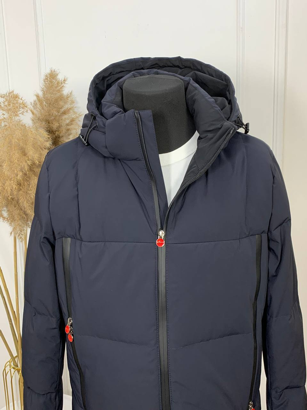 Пуховик Kiton