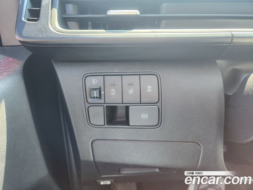 Hyundai Staria Cargo 3-х местный (07.2021)