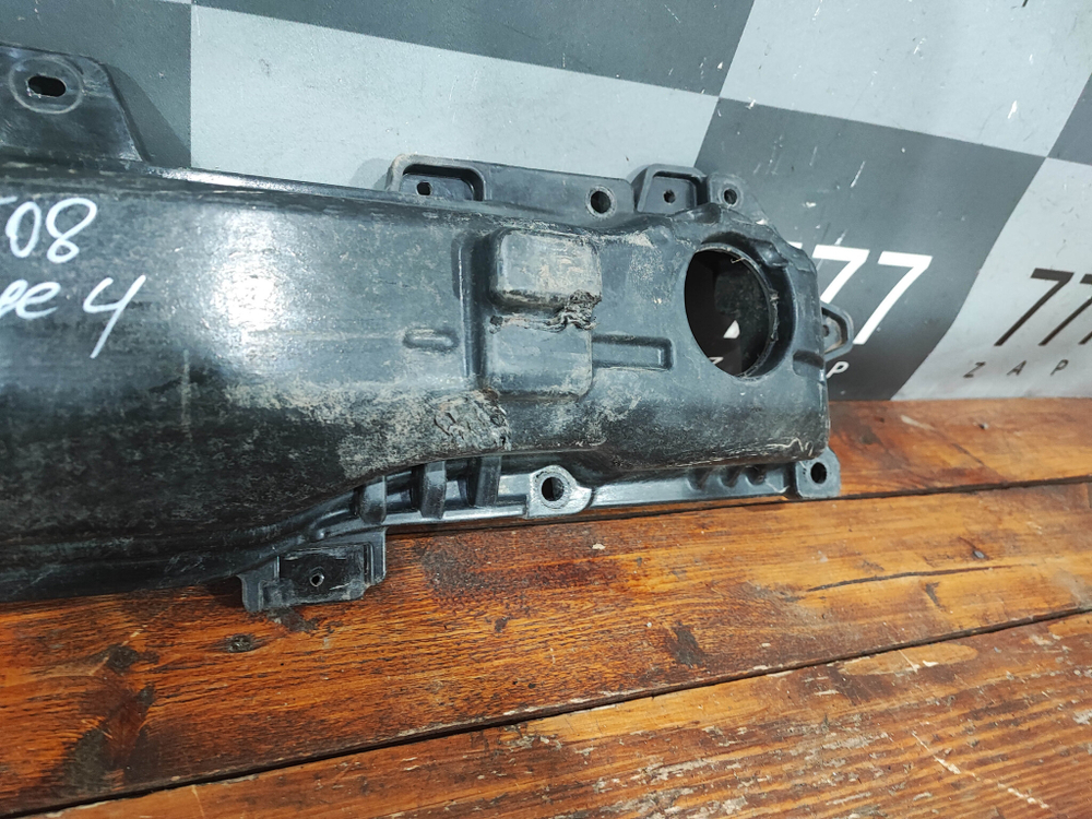 Усилитель заднего бампера Kia Sportage 4 (QL) 18-22 Б/У Оригинал 86631F1500