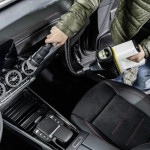 Karcher VC 6 Cordless ourFamily Car вертикальный аккумуляторный пылесос 1.198-672.0
