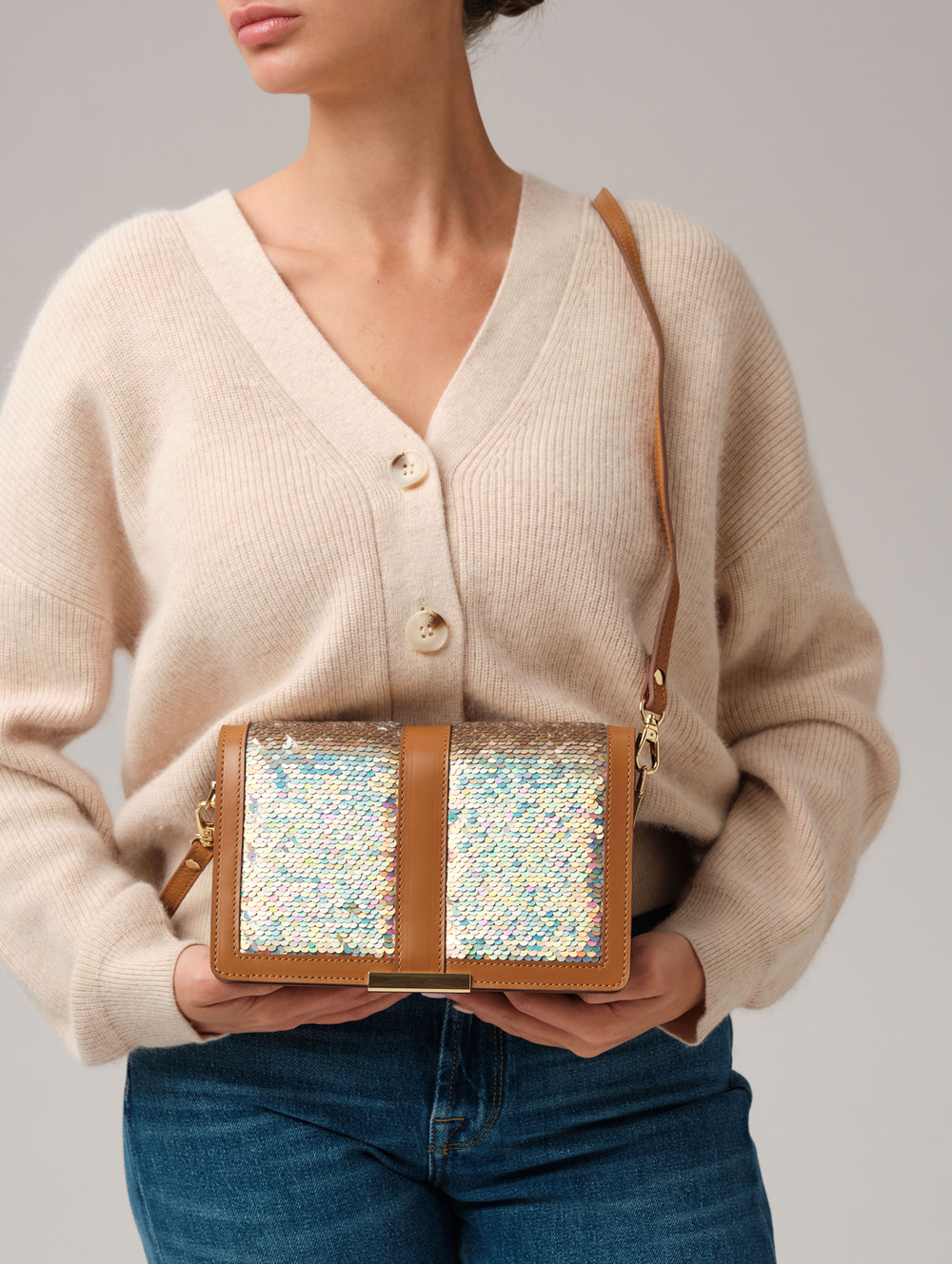 Сумка с пайетками Azaro 30753 коричневый лист