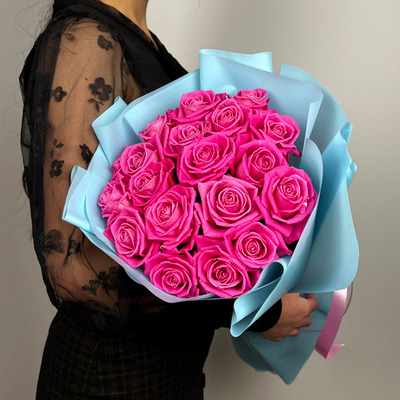 Букет из 19 розовых роз. Букет 7367