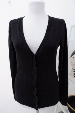 Кофта Oggi на пуговицах 40-42 размер