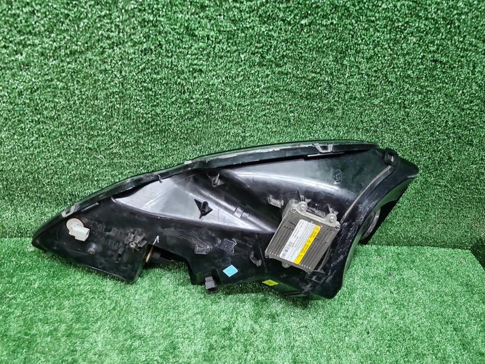 Фара левая Aston Martin DB9 (2003-2013) ксенон