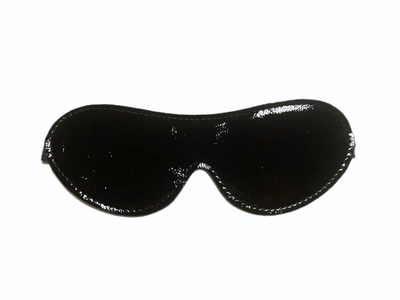 Черная лаковая маска на глаза из эко-кожи (Цвет: черный)