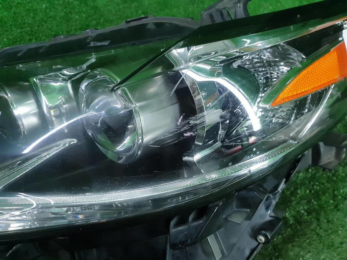 Фара левая Lexus ES 6 (2015-2018) LED