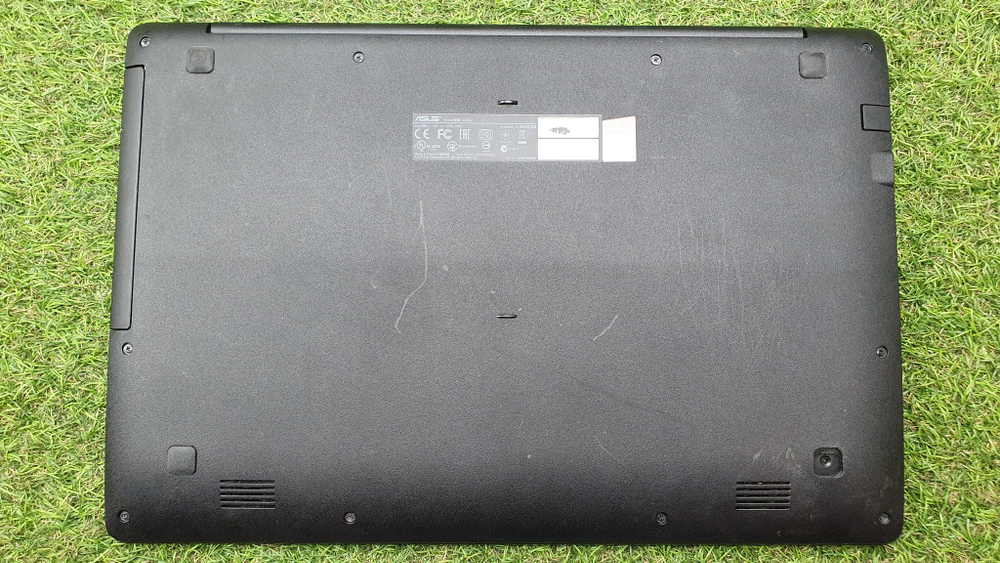 Ноутбук ASUS X553MA-XX652H, 15.6", Intel Pentium N3540 2.16ГГц, 4ГБ, 750ГБ, Intel HD Graphics 90NB04X1-M12350