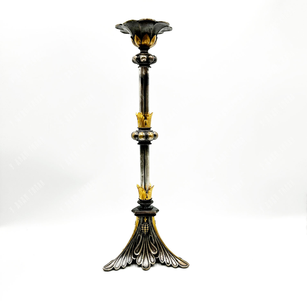 Посеребренный подсвечник в неоготическом стиле. Christofle, Франция, сер. XIX в.