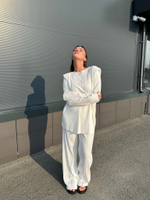 Костюм молочный