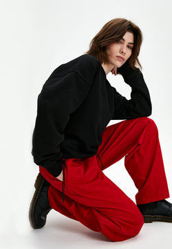 Объемные брюки-карго