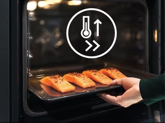 Духовой шкаф Electrolux EOE7C31Z