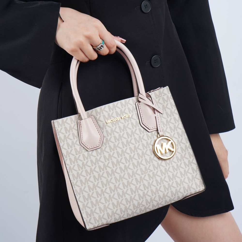 Michael Kors Mercer Messenger Medium Crossbody Bag Vanilla Powder Blush