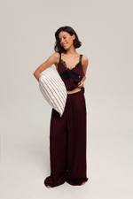 Брюки атласные