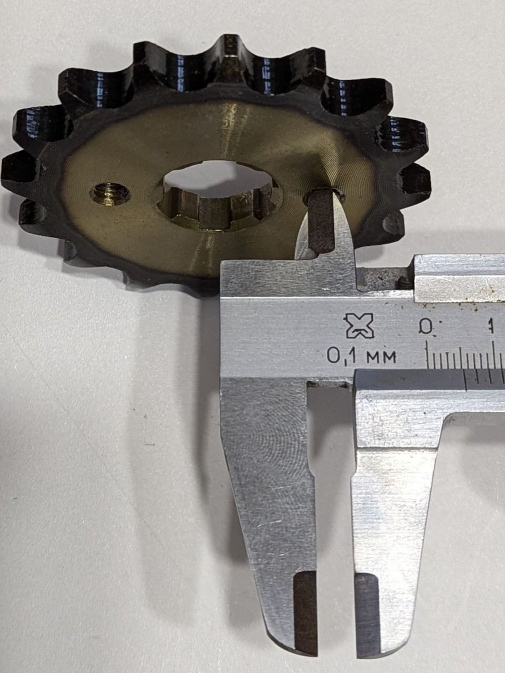 Звезда ведущая 428-16 для мотоцикла питбайка, мопеда. Вал 20 мм