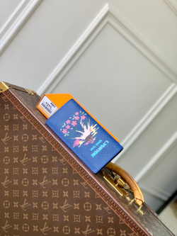 Louis Vuitton Brazza Wallet