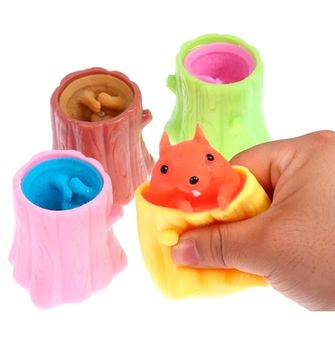 Антистресс Белка в дупле (микс цвет)