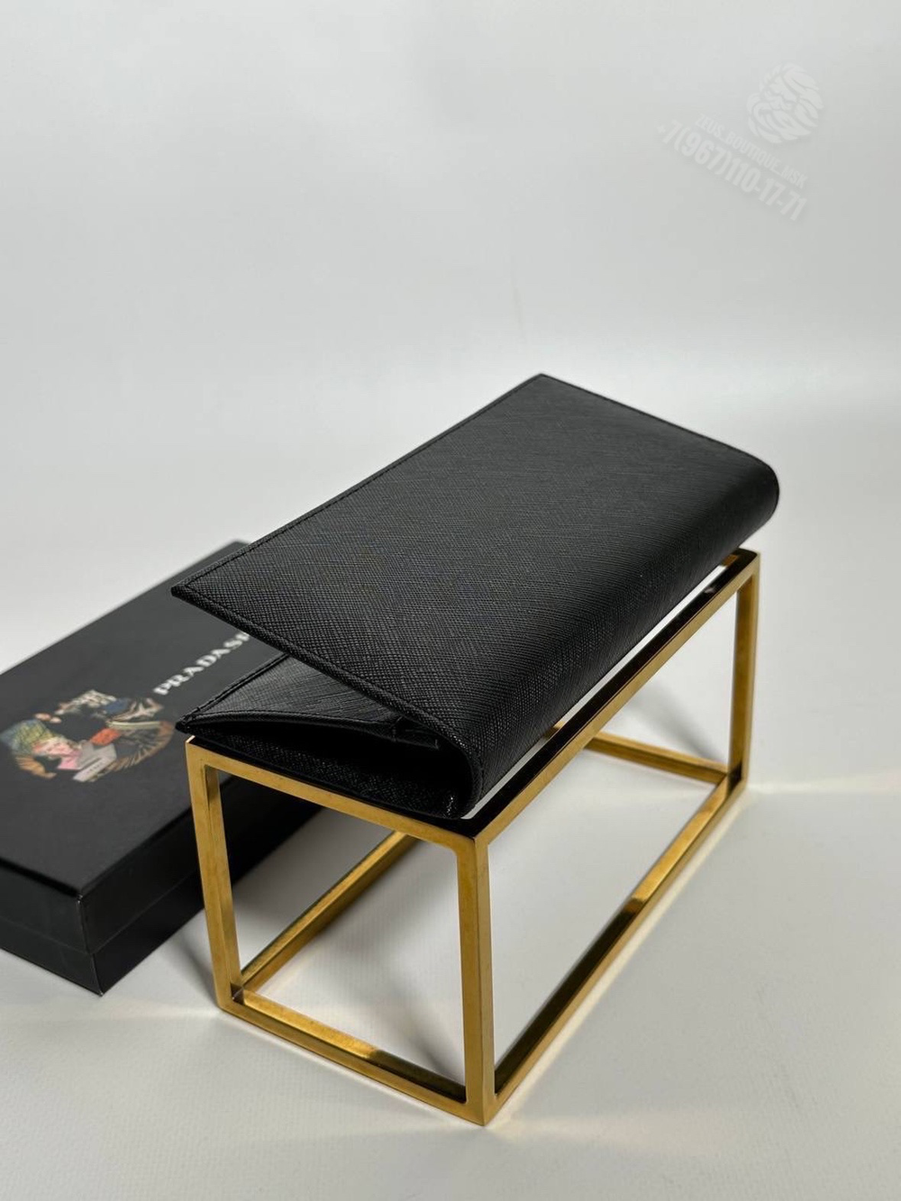 Бумажник Prada