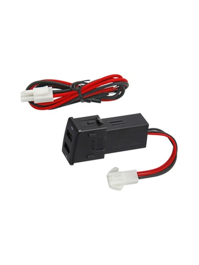 Розетка USB 3,1A для isuzu 40x22
