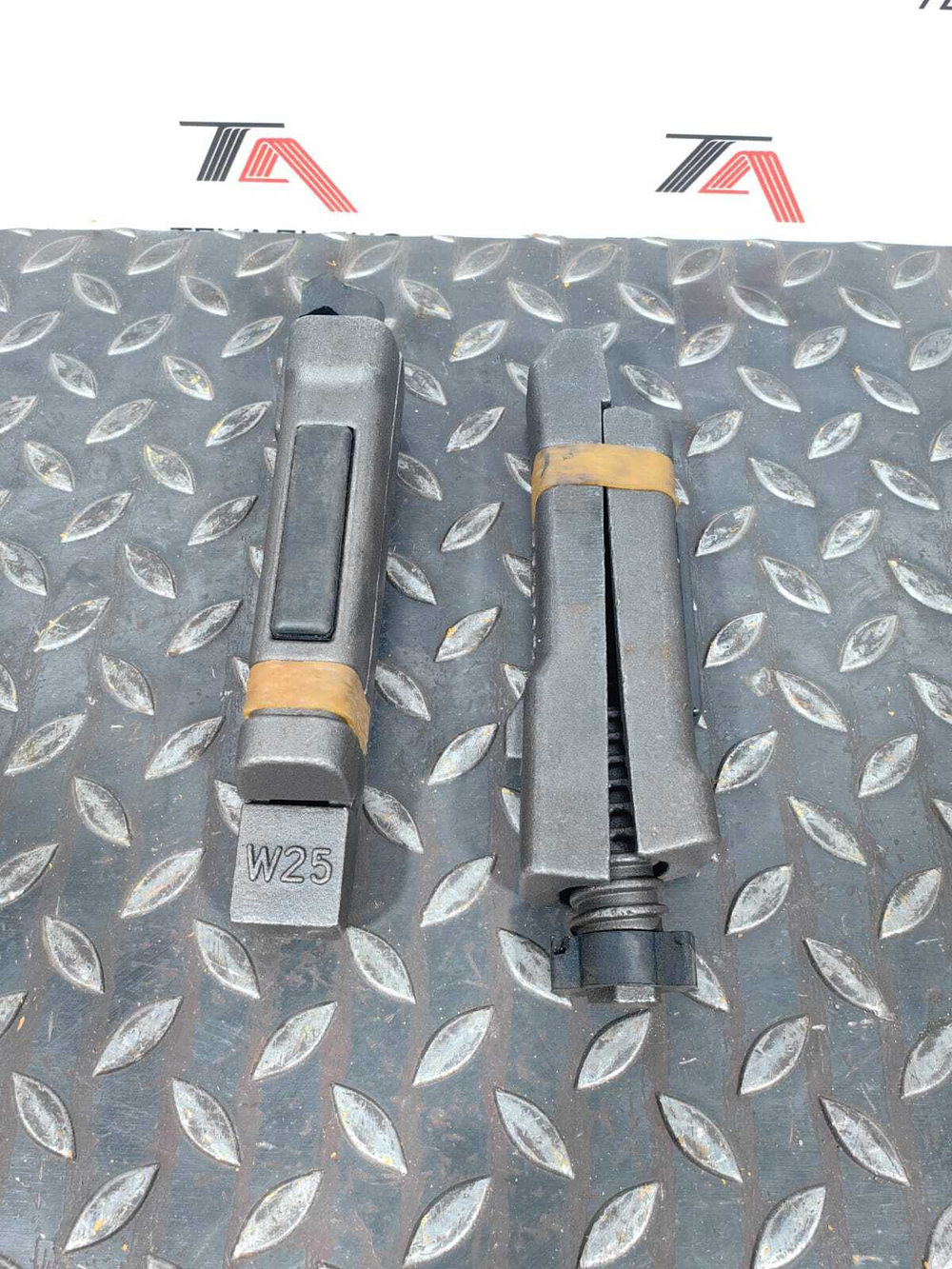 Палец многоразовый W25ML