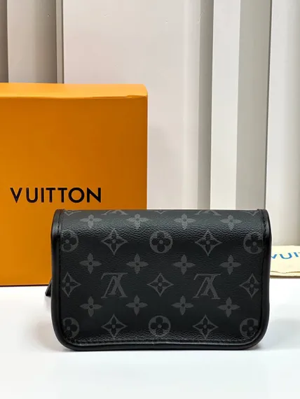 Бумажник Louis Vuitton Bosphore Wearable, черный