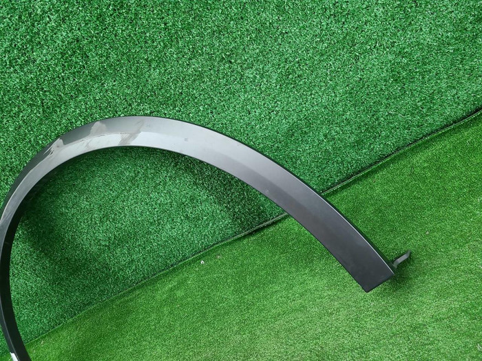 Расширитель задний правый Lixiang L9 (2022-н.в.)