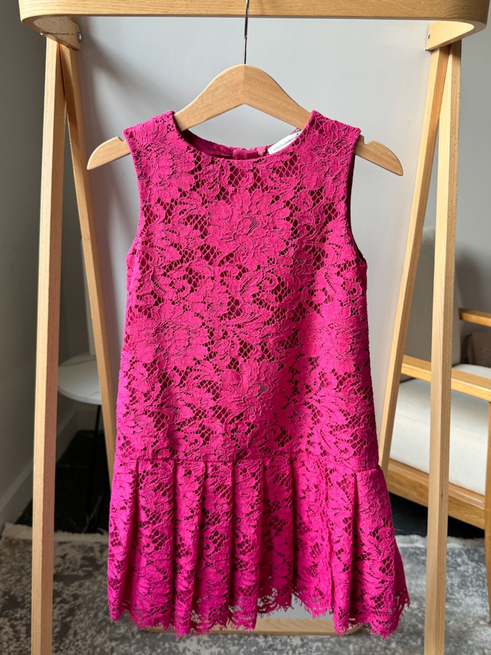 Кружевное платье Dolce & Gabbana, 98