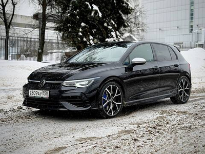 Volkswagen Golf R