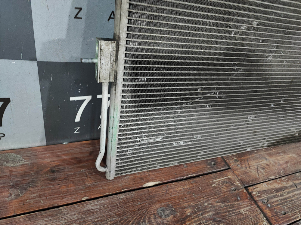 Радиатор кондиционера Jeep Grand Cherokee (WK2) 10-22 Б/У Оригинал 55038003AG