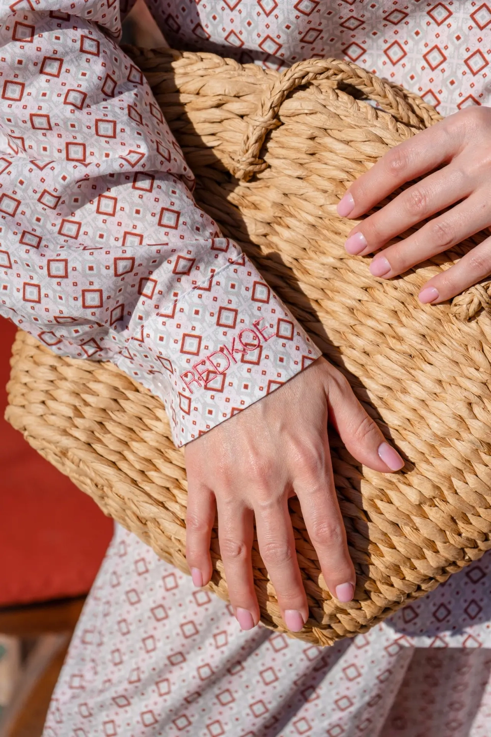 Костюм: брюки и рубашка REDKOE