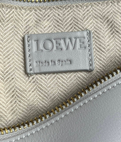 Loewe Mini Hammock Hobo 28 cm