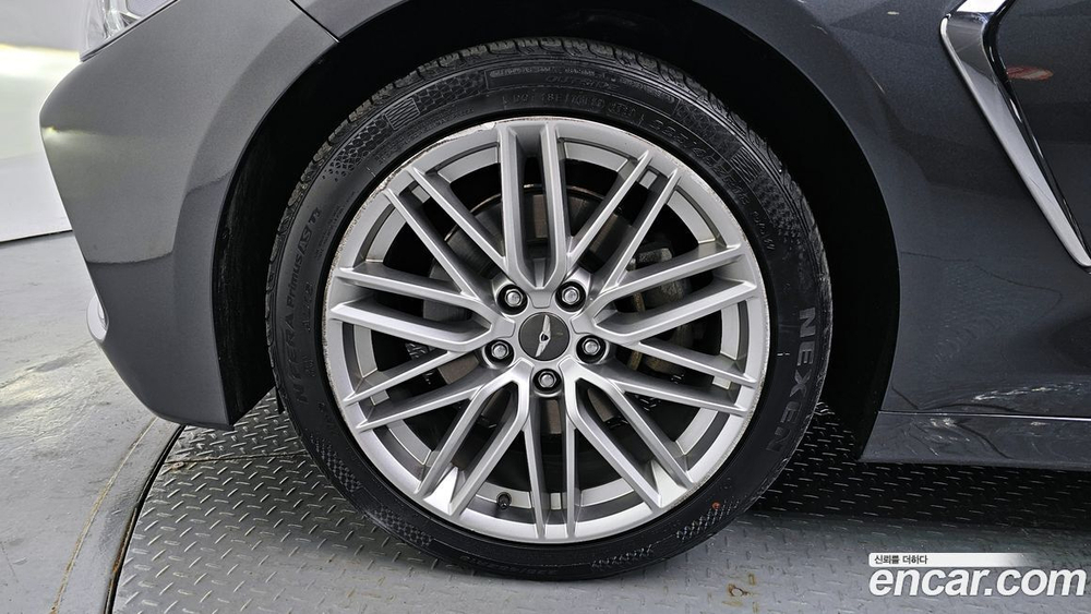 Genesis G70 2.2D (03.2020)