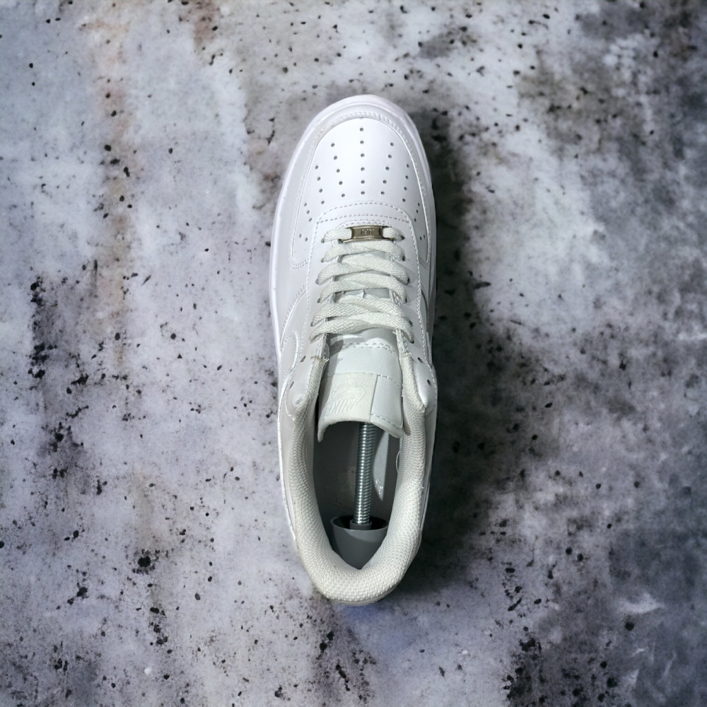 Nike Air Force 1 Low • White