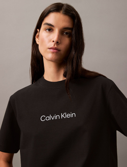 Футболка Calvin Klein Standard Logo Boxy Fit Crewneck T-Shirt Black Beauty