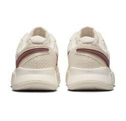Женские теннисные кроссовки Nike Court Lite 4 - pale ivory/tattoo vachetta tan