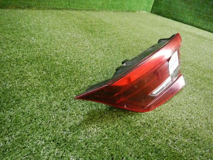 Фонарь правый внутренний Infiniti QX50 2 (2017-н.в.)