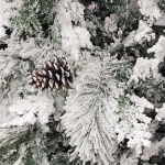 Ёлка «Кружевница» 240 см, ПВХ+Леска с шишками белая снежная посыпка (819 веток)