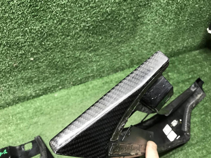 Накладка переднего бампера BMW M5 F90 (2020-н.в.)