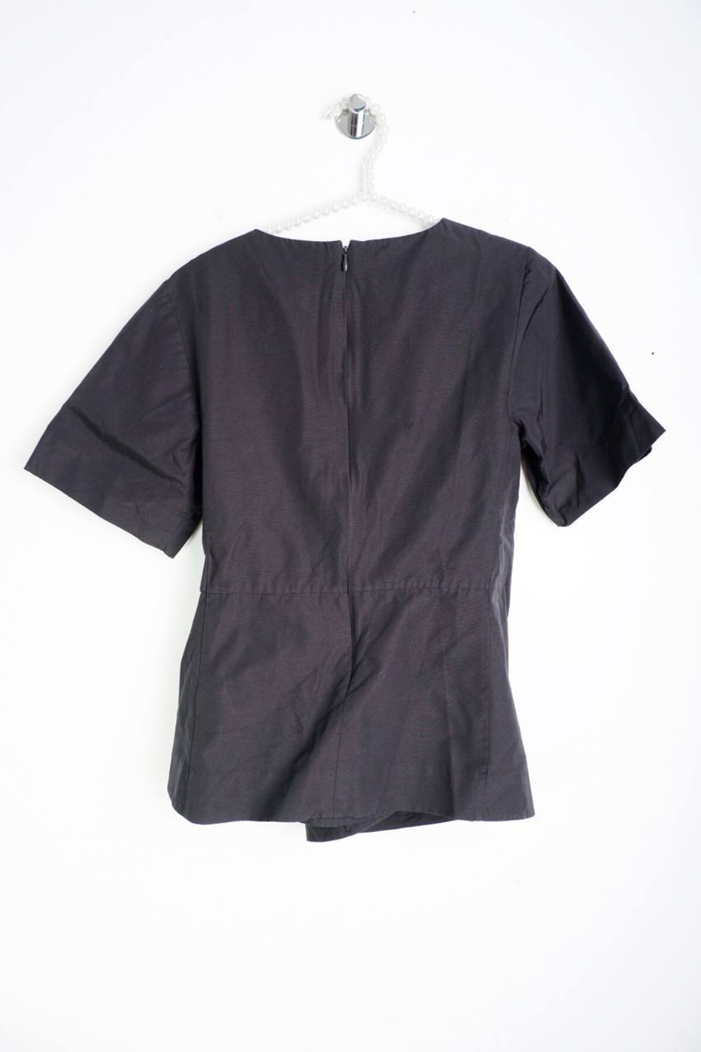 Блузка Cos с акцентом на талии, маркировка 34, визуально на 40 размер