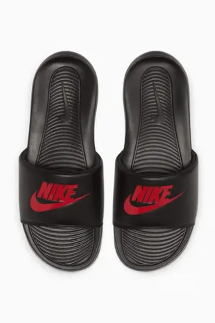 Сланцы Nike Victori One - черный