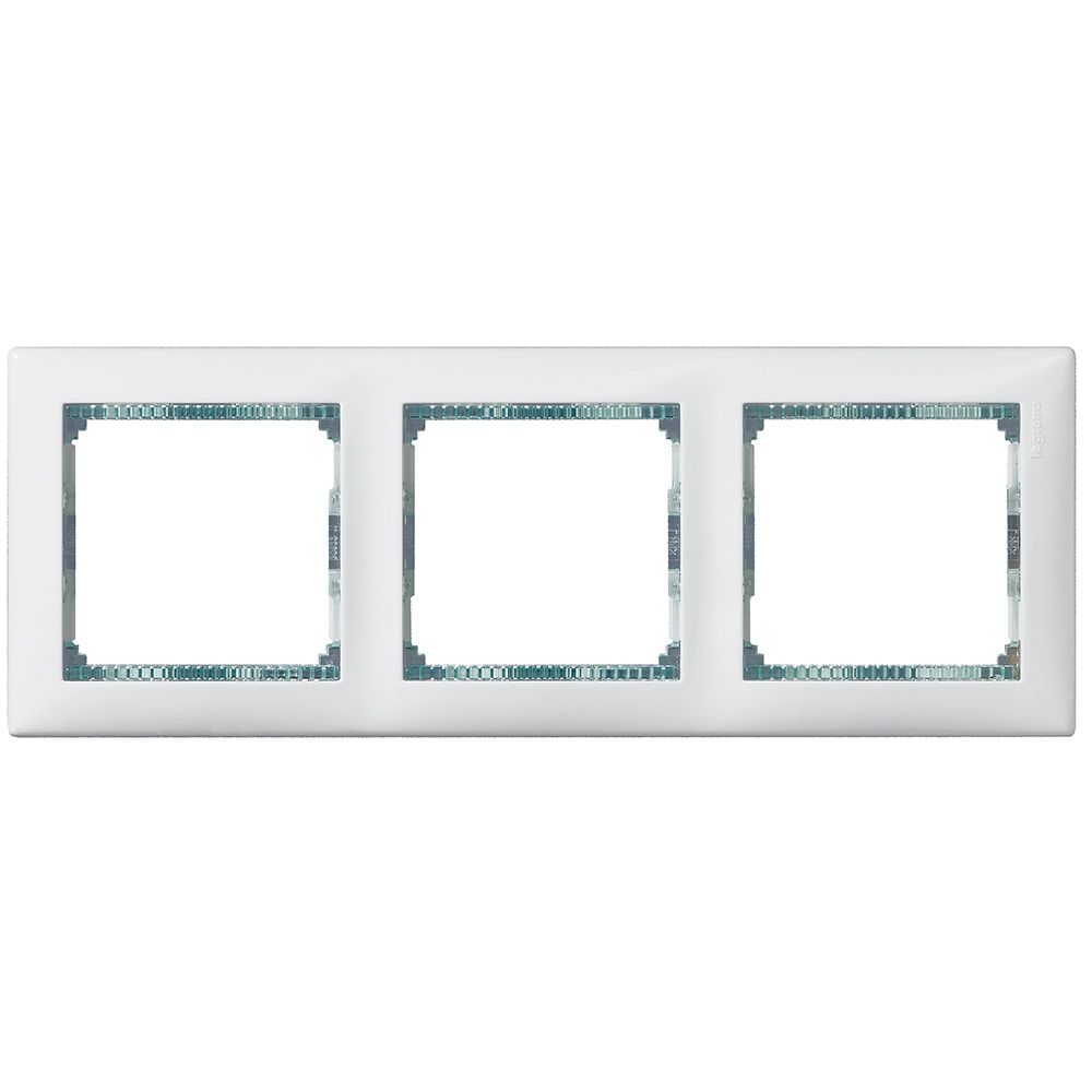 Рамка 3 пост белый/кристалл Valena Classic LEGRAND