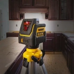 Лазерный уровень DEWALT DW0811