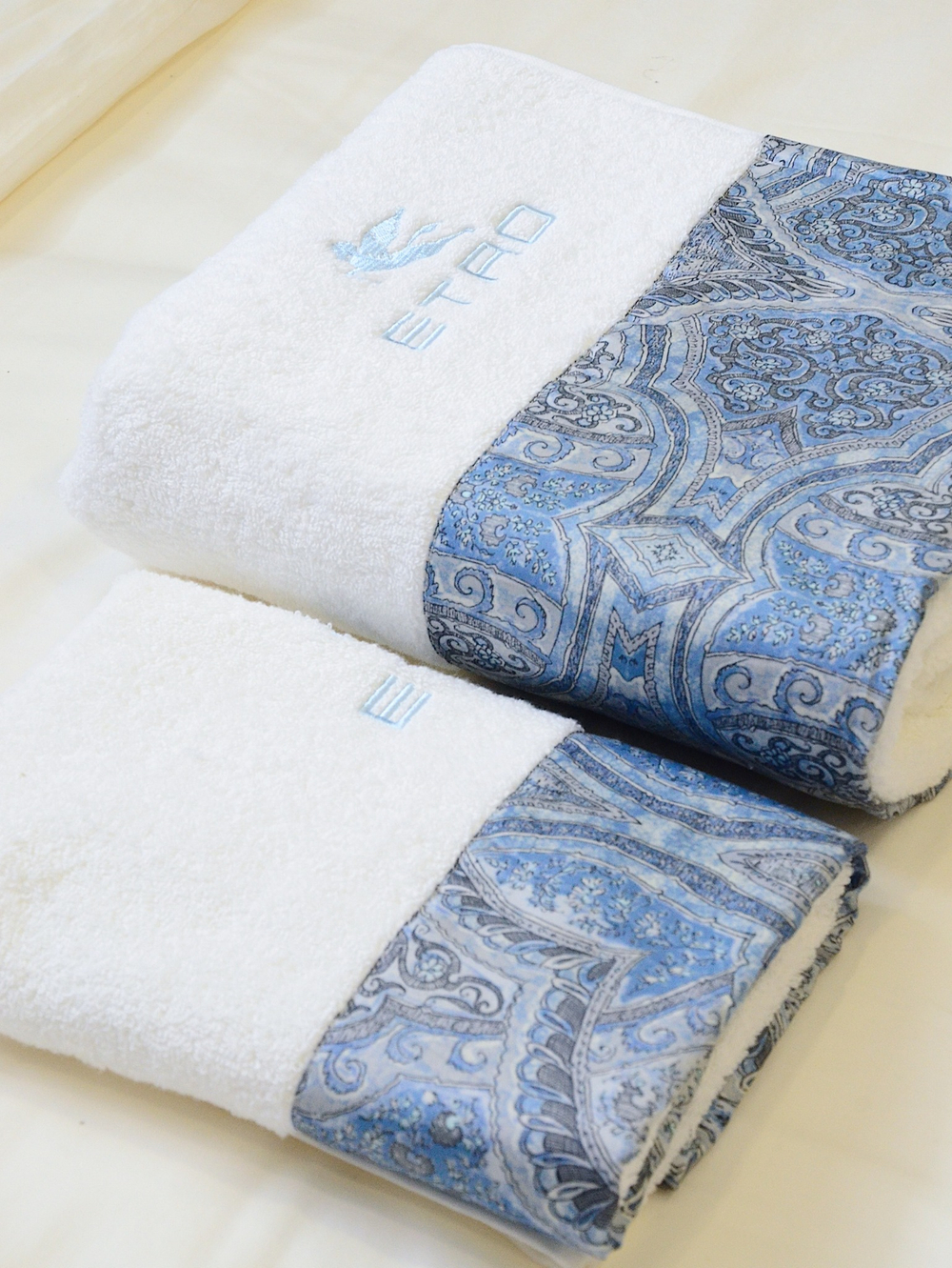 Набор из двух полотенец Etro