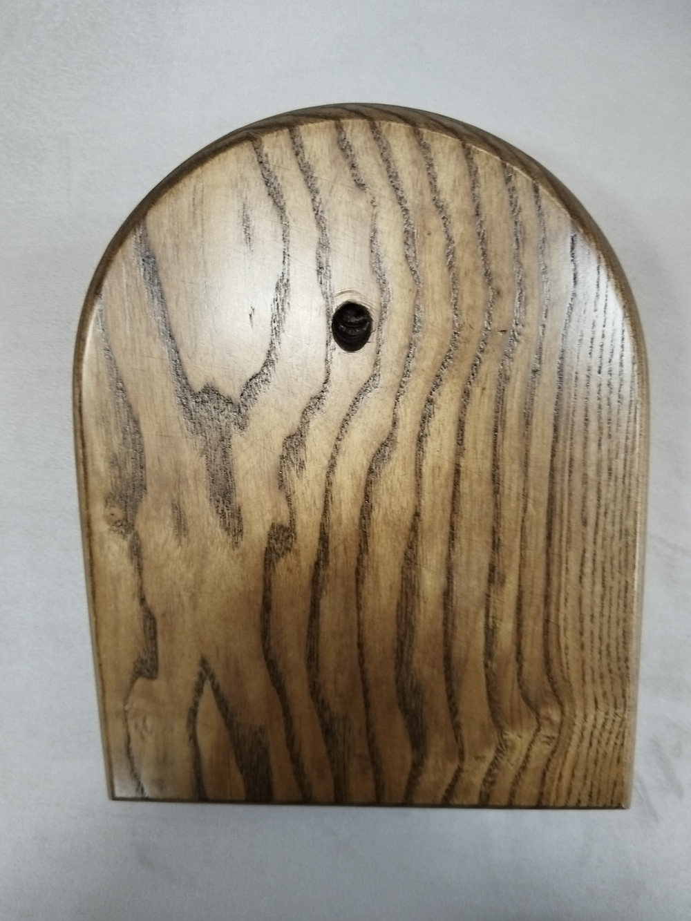 Деревянная икона Владимирской Божией Матери.