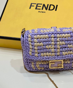 Fendi Nano Baguette 11 cm